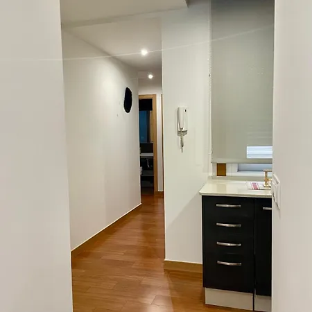 Carrerahouses Red Διαμέρισμα