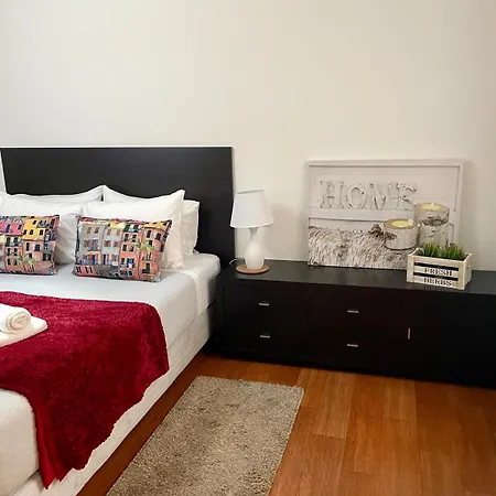 Διαμέρισμα Carrerahouses Red *