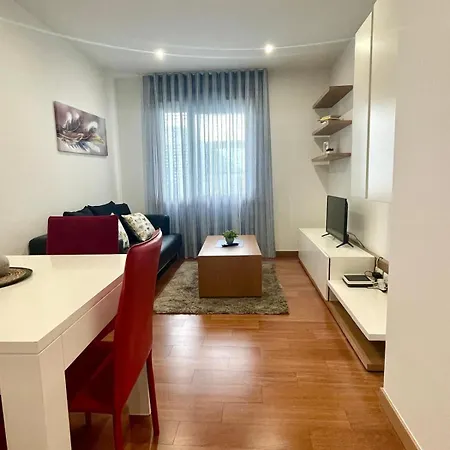 Διαμέρισμα Carrerahouses Red *